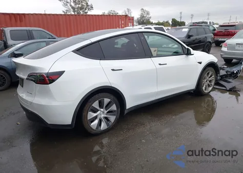 2023 Tesla Model Y Awd/Long Range Dual Motor All-Wheel Drive from USA, damaged, VIN 7SAYGAEE6PF744113